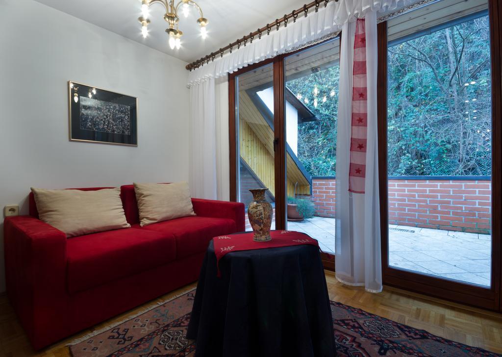 Apartment Nina With Private Terrace Tour As Любляна Номер фото